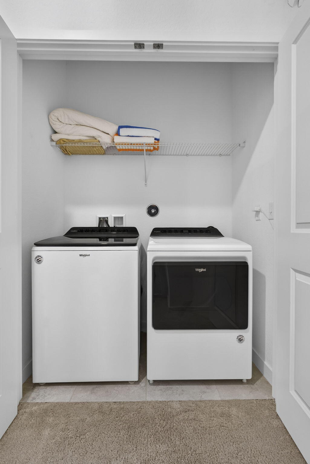 RIVIERA COVE - Residential Lease