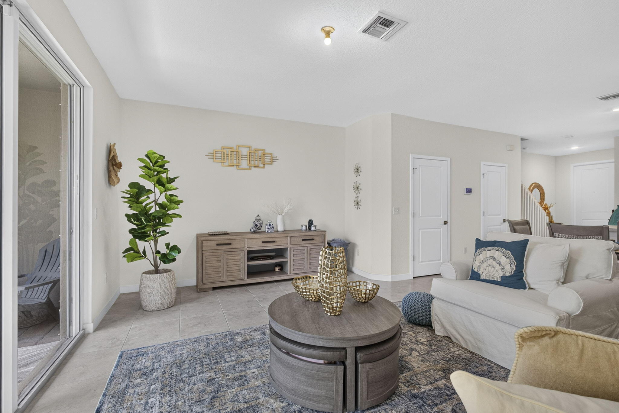 RIVIERA COVE - Residential Lease