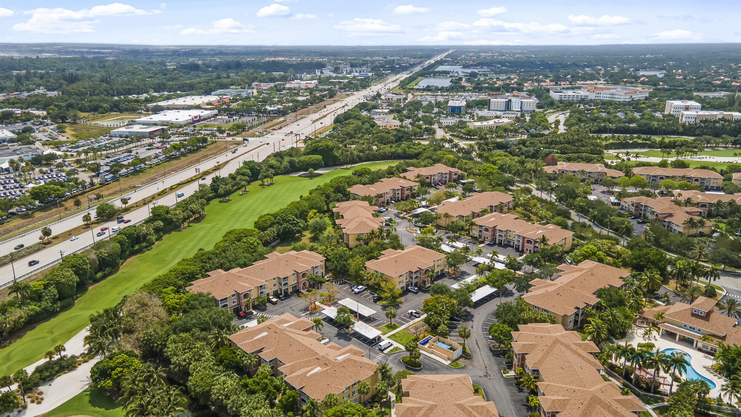 VILLAS AT EMERALD DUNES CONDO - Residential Lease