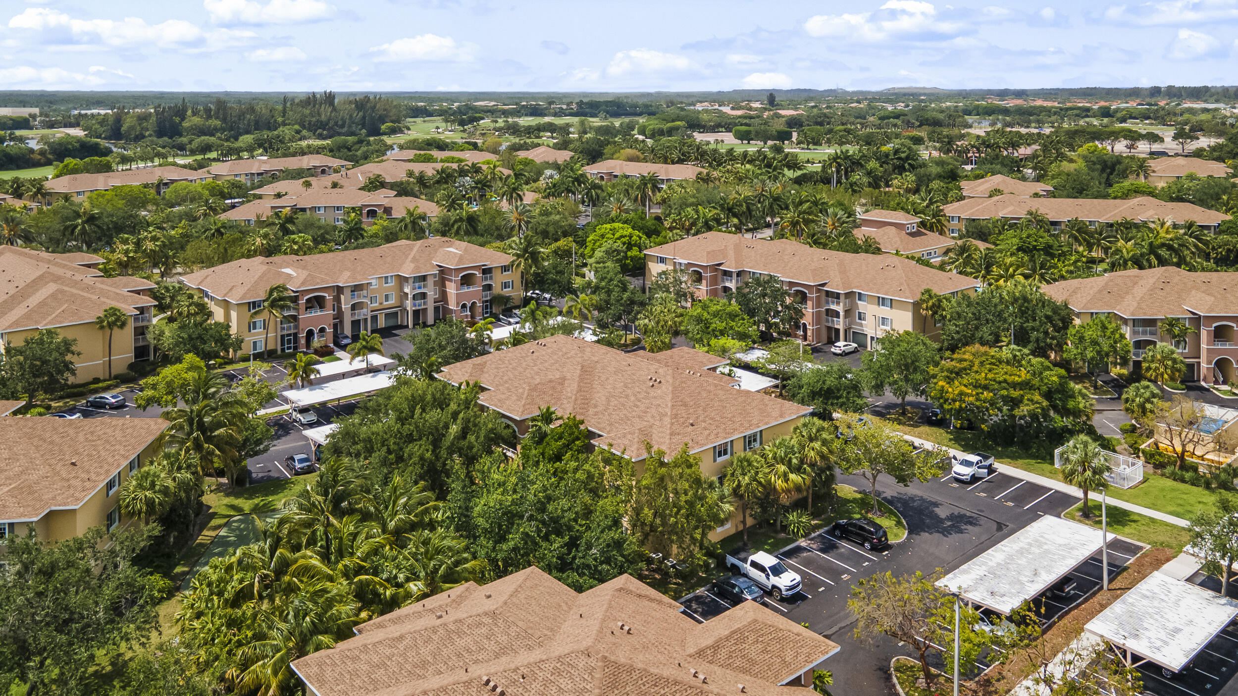 VILLAS AT EMERALD DUNES CONDO - Residential Lease