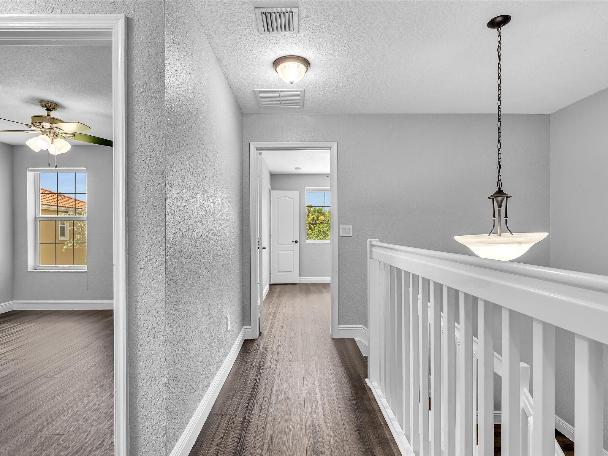 COLONY LAKE - Residential