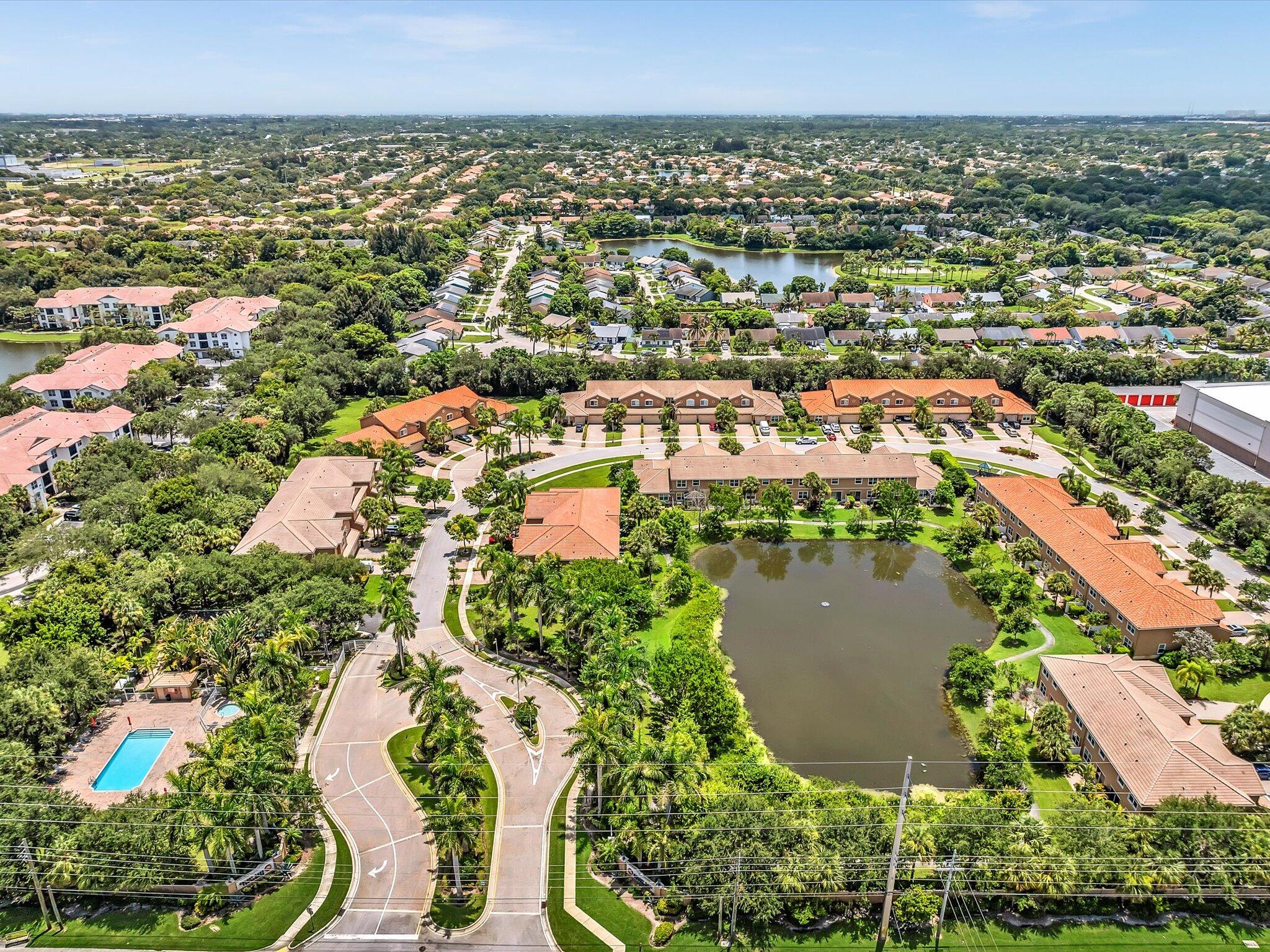 COLONY LAKE - Residential