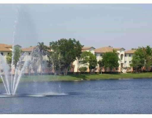 LAKEWOOD AT EMERALD HILLS CONDO - Residential Lease