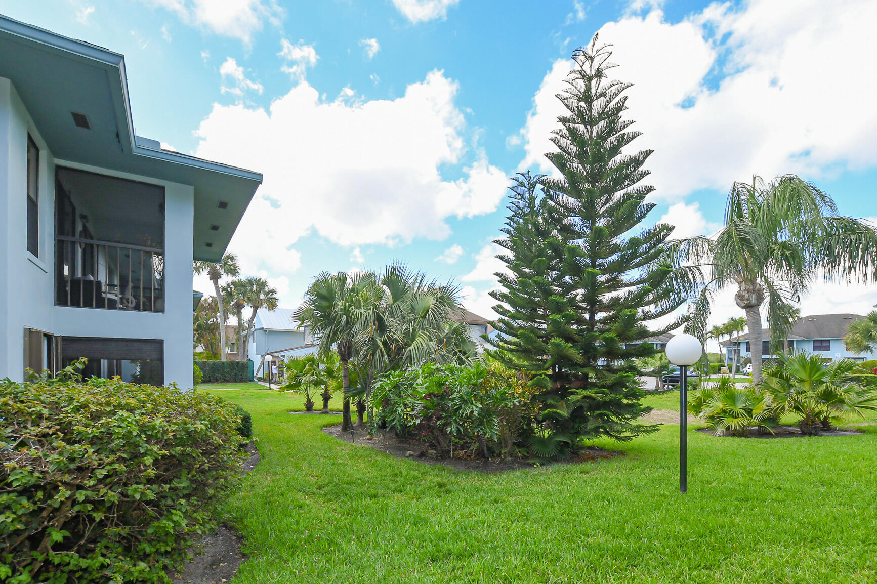 GARDENS AT POPPLETON CREEK CONDO - Residential