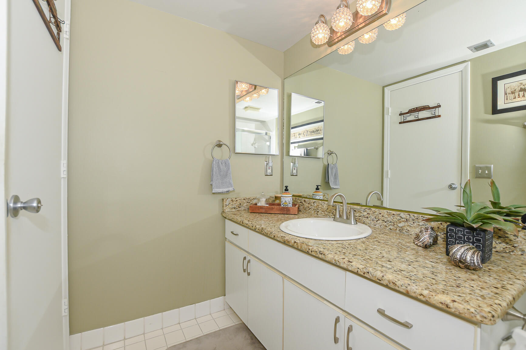 GARDENS AT POPPLETON CREEK CONDO - Residential