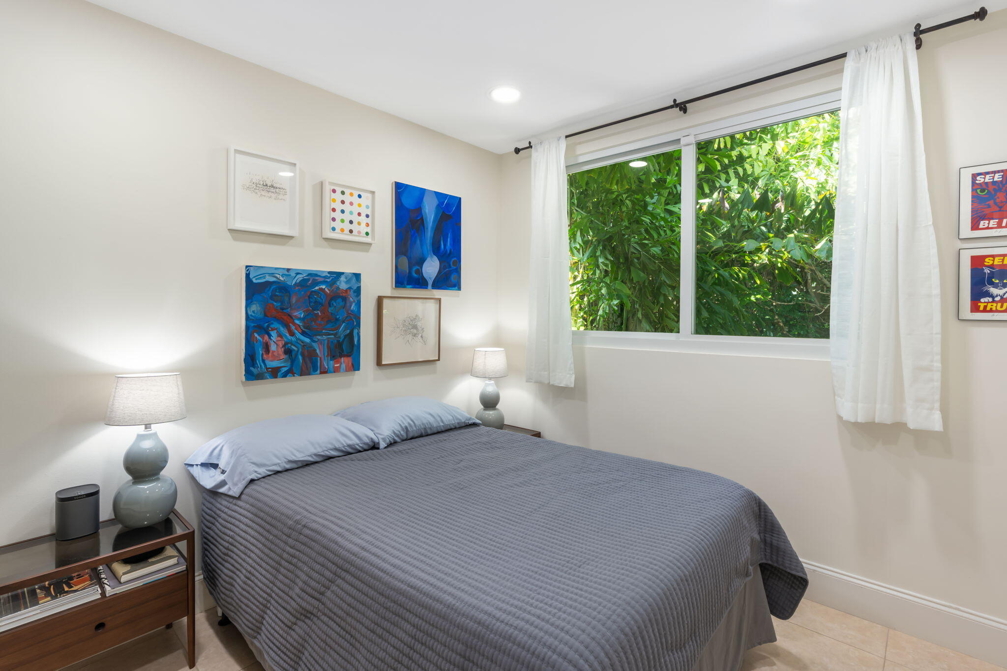 JAMAICA LANE IN - Residential