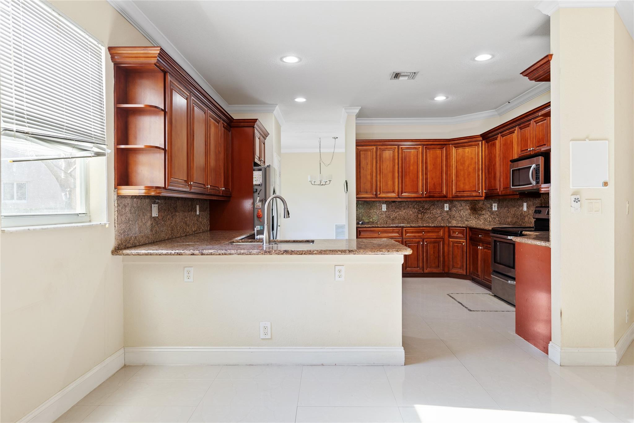 PARKSIDE ESTATES - Residential