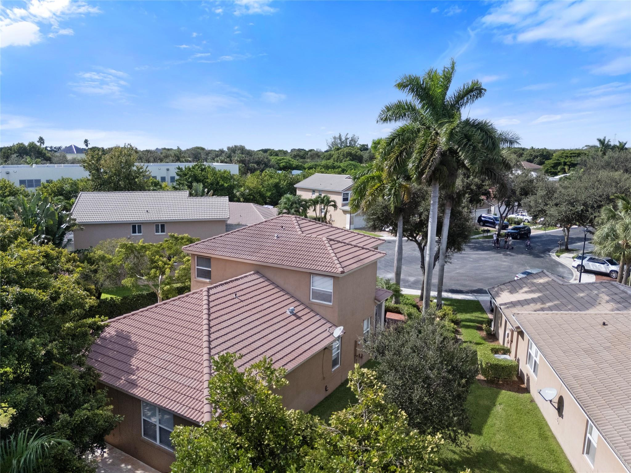 PARKSIDE ESTATES - Residential