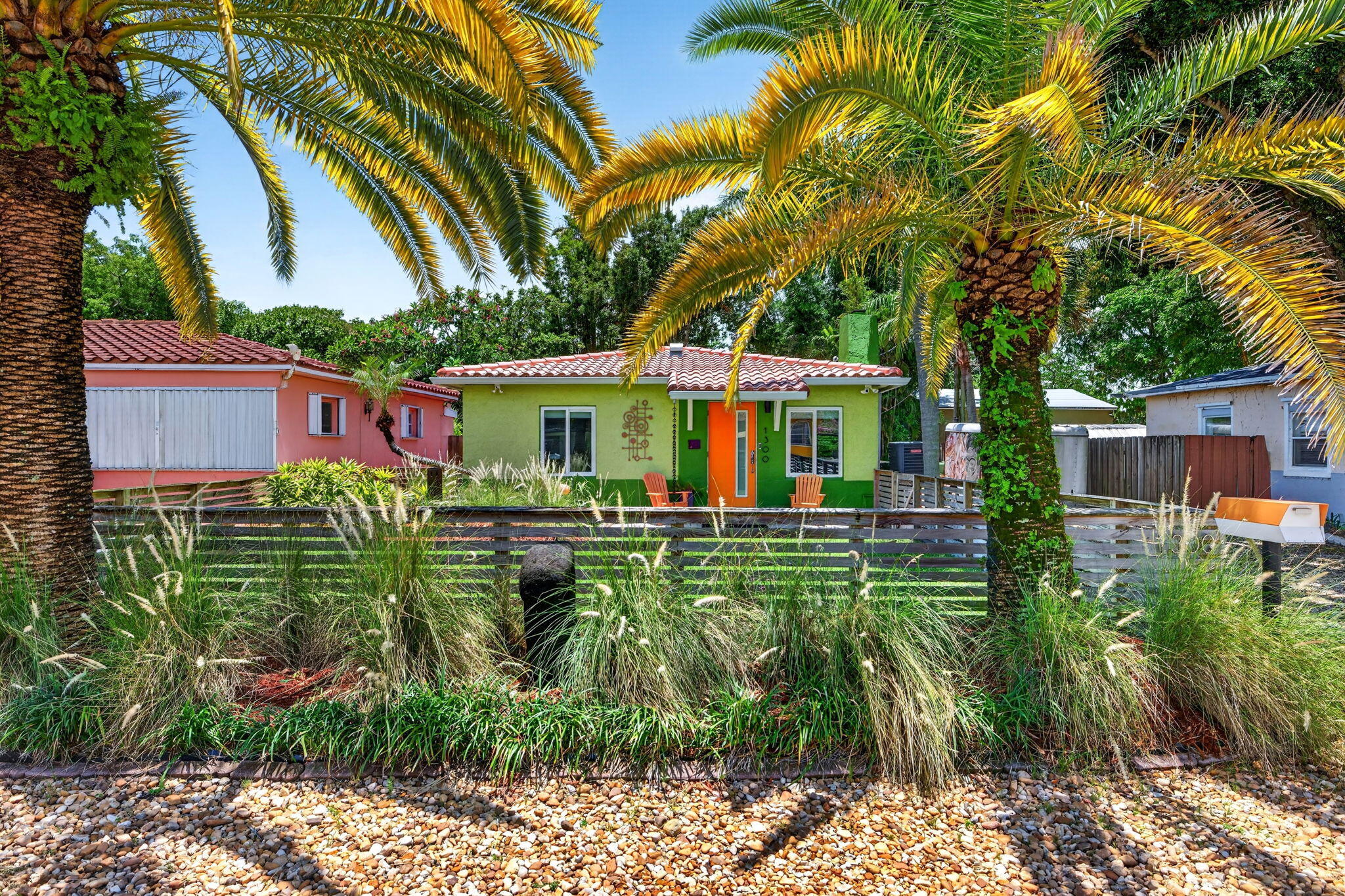 WHITE ACRES - Residential
