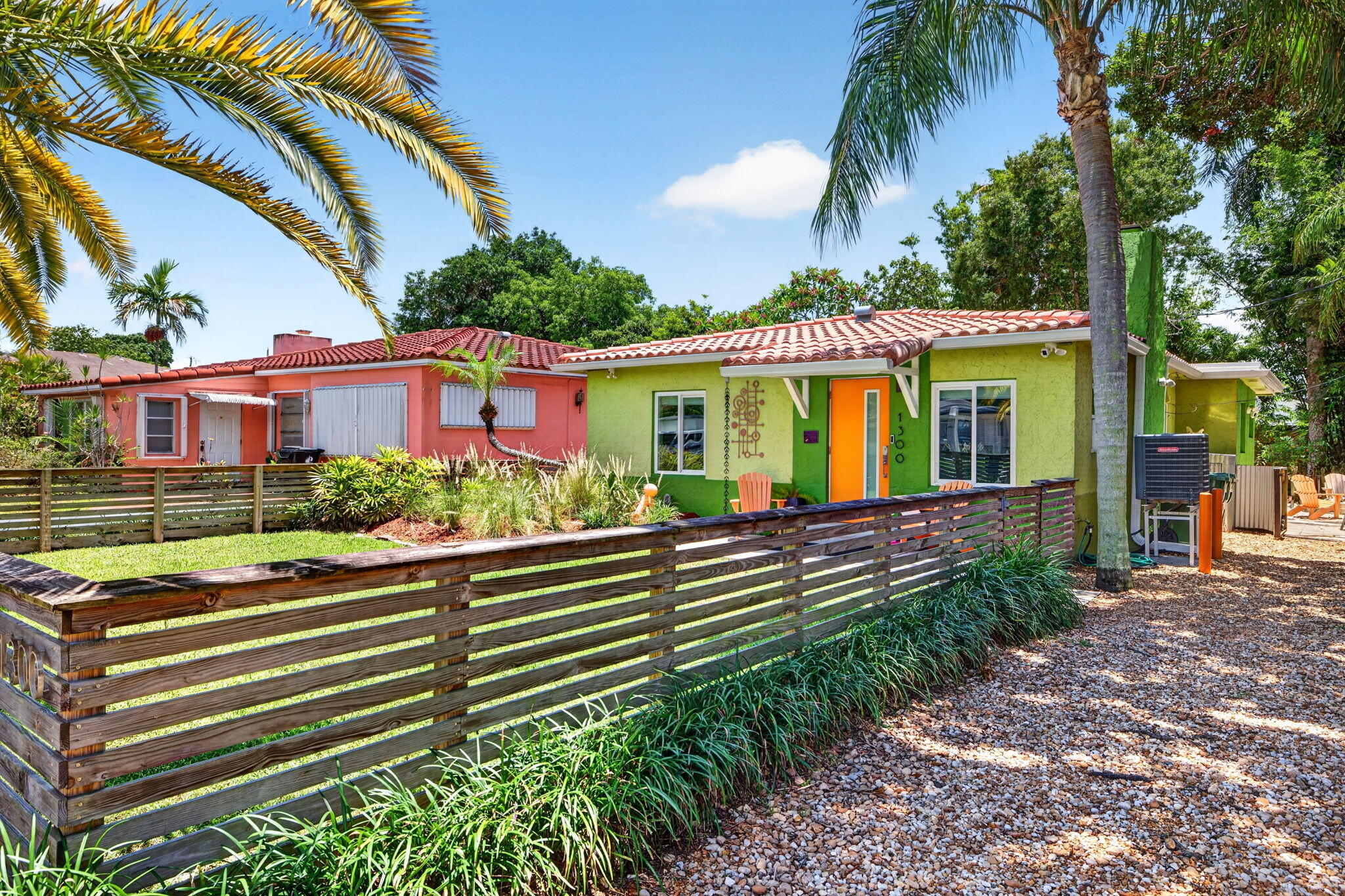 WHITE ACRES - Residential