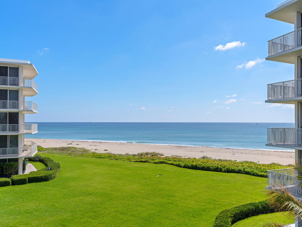 TWENTY FIVE HUNDRED SOUTH OCEAN BLVD CONDO - Residential