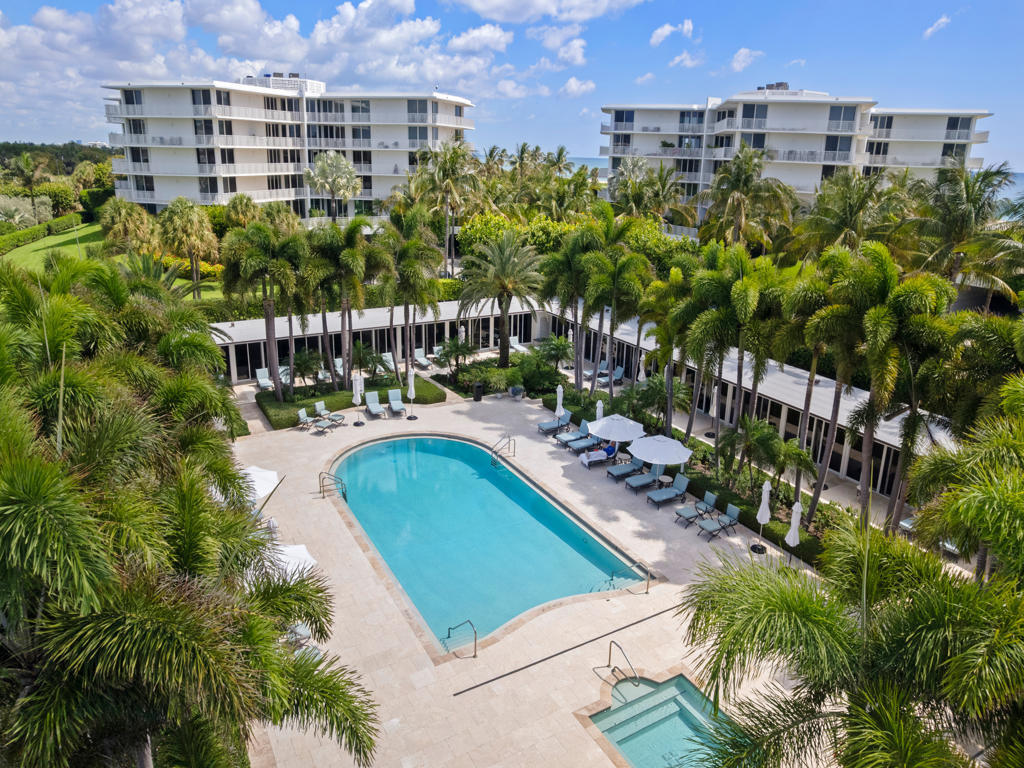 TWENTY FIVE HUNDRED SOUTH OCEAN BLVD CONDO - Residential