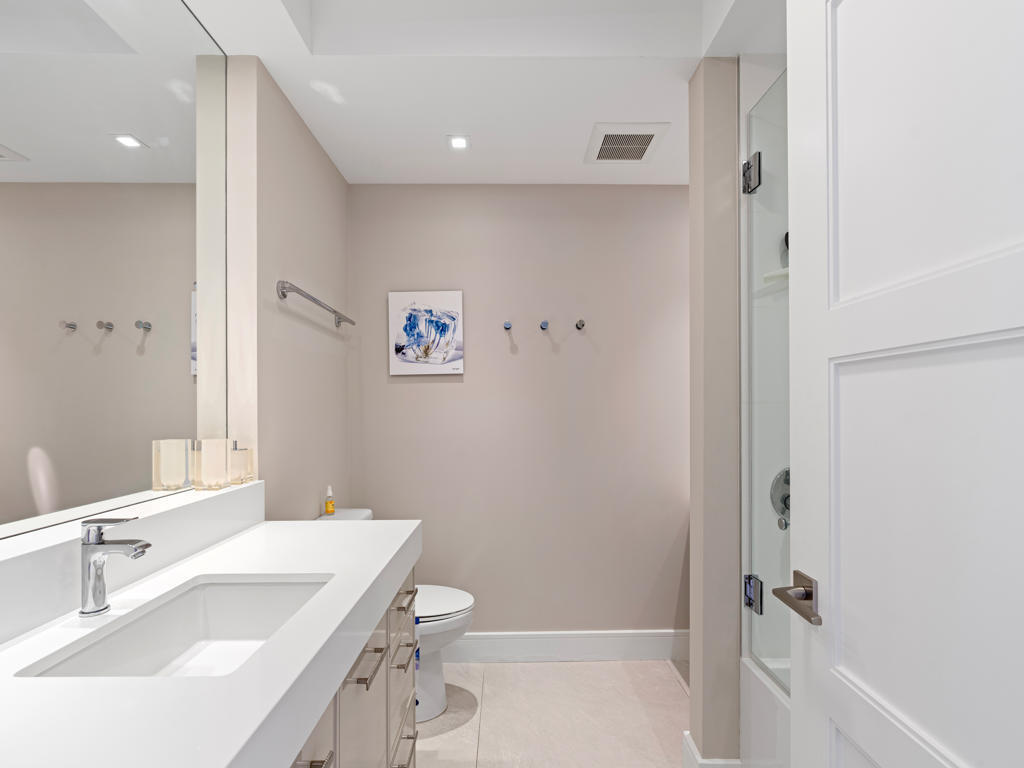TWENTY FIVE HUNDRED SOUTH OCEAN BLVD CONDO - Residential