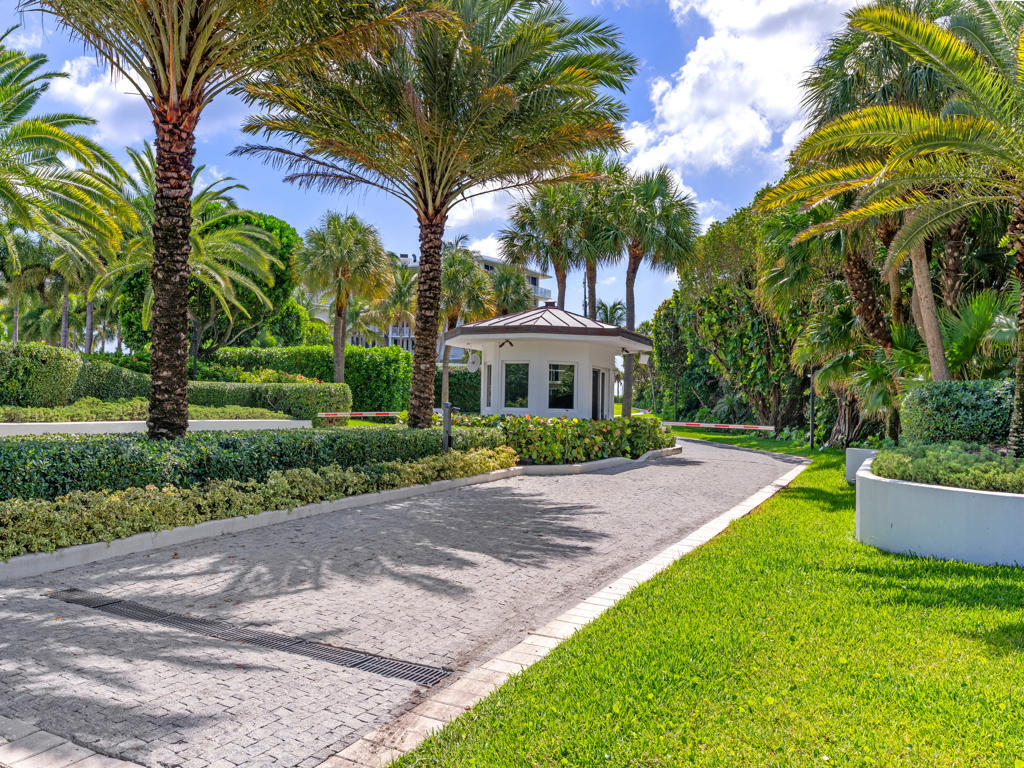 TWENTY FIVE HUNDRED SOUTH OCEAN BLVD CONDO - Residential