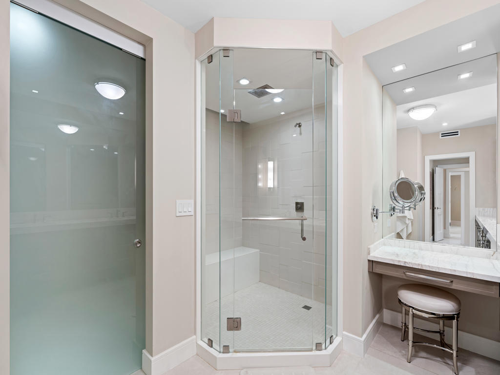 TWENTY FIVE HUNDRED SOUTH OCEAN BLVD CONDO - Residential