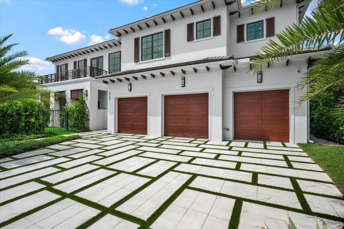 Experience the pinnacle of modern luxury at 6707 Pamela Lane, a custom-built estate by Sam Fisch Development. Offering 8,566 sq. ft. of indoor and outdoor living space, this 7-bedroom, 6.5-bathroom residence is nestled in a private cul-de-sac, designed for refined living, effortless entertaining, and maximum privacy.
The open-concept layout flows seamlessly from grand living spaces to a gourmet kitchen and an elegant summer kitchen. Expansive floor-to-ceiling windows bathe the interiors in natural light, while luxurious finishes and oversized walk-in closets elevate the home's sophistication. Once outside, you can see Pamela Lanes exclusive appeal with its resort style pool and spa, and huge private yard spaces. This is a family compound like no other, and the most exclusive in SoSo.