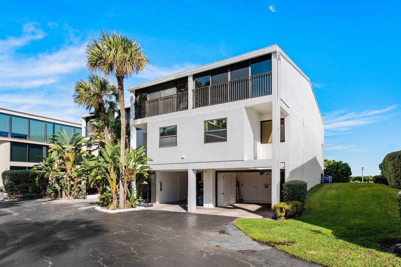 COSTA DEL REY COND - Residential