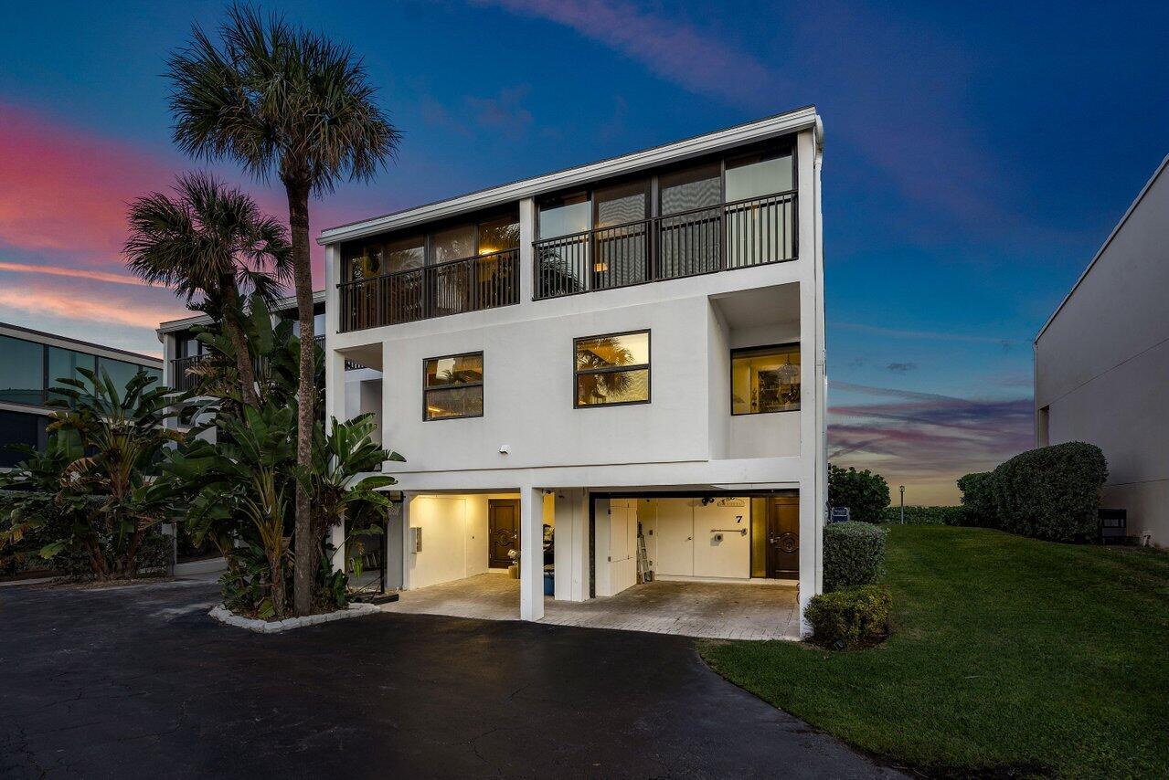 COSTA DEL REY COND - Residential