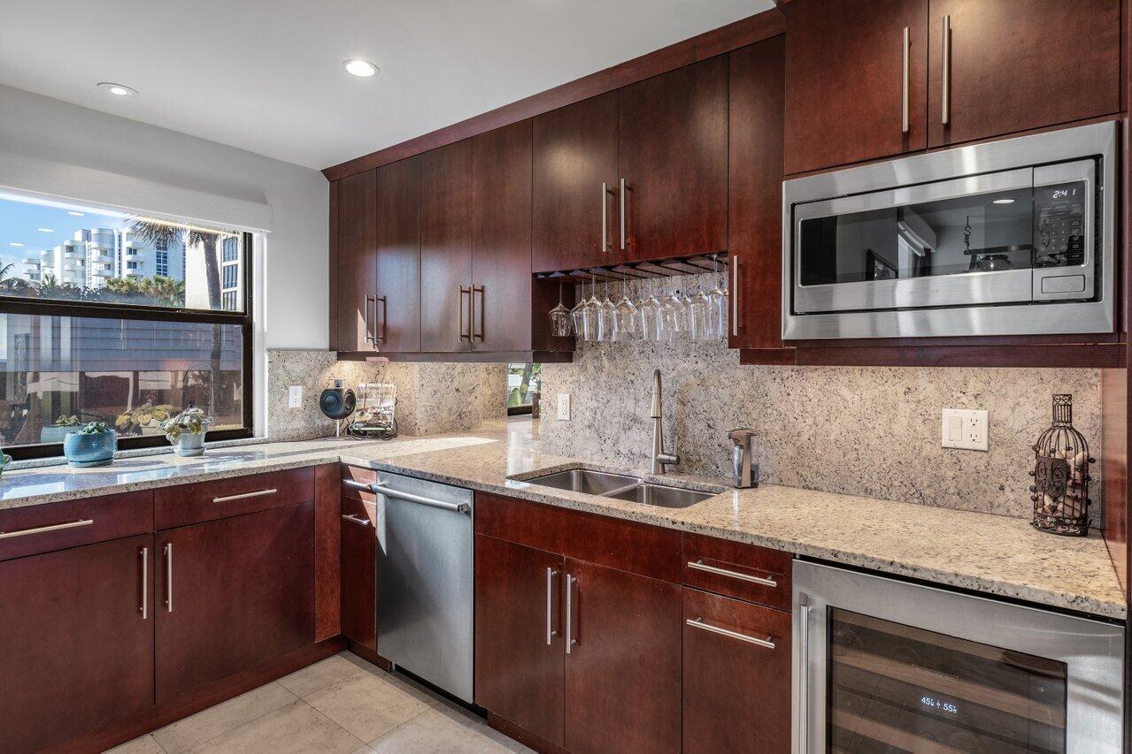 COSTA DEL REY COND - Residential