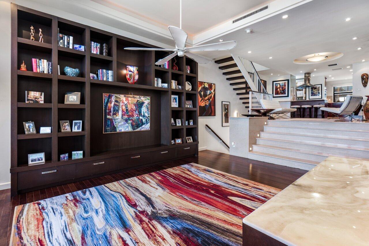 COSTA DEL REY COND - Residential
