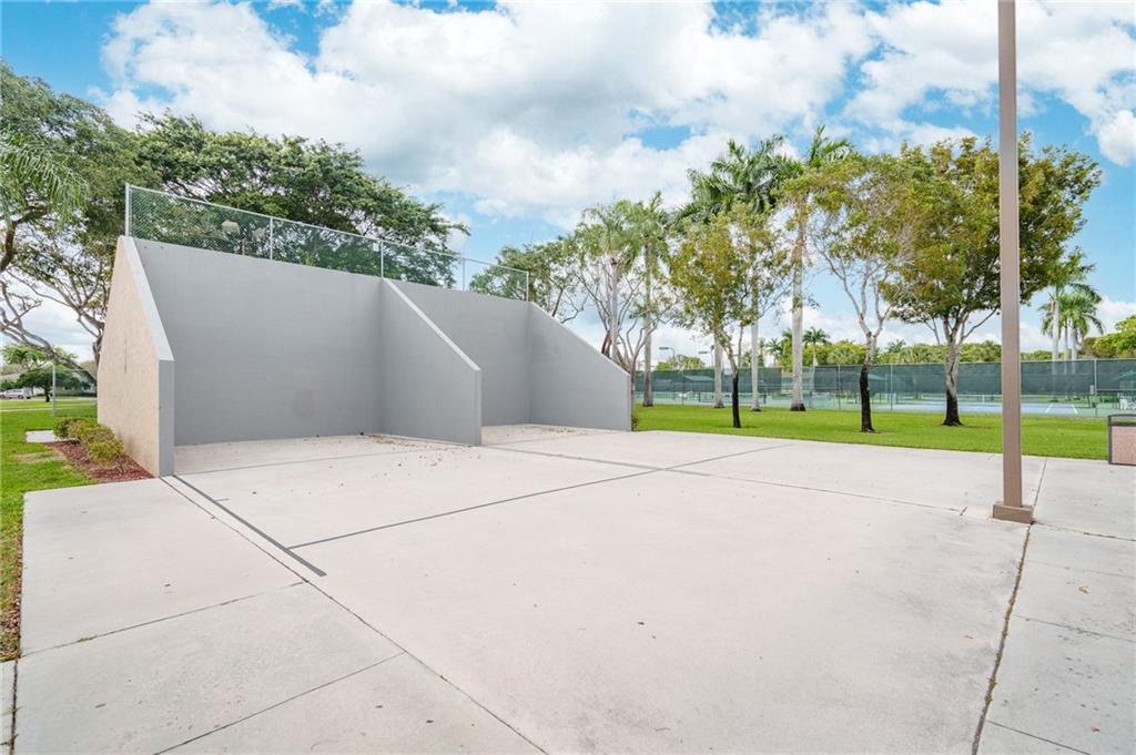 Whisper Walk - Residential
