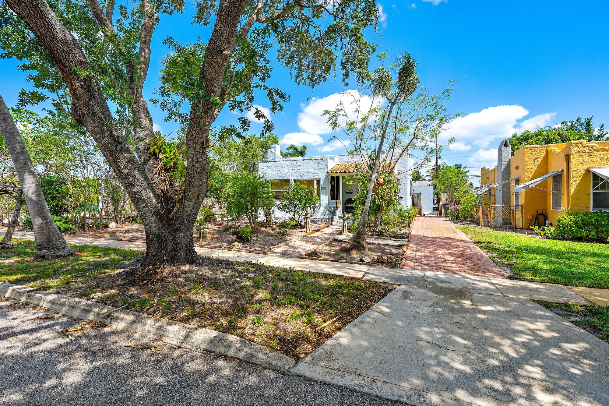 FOREST RIDGE PARK - Residential