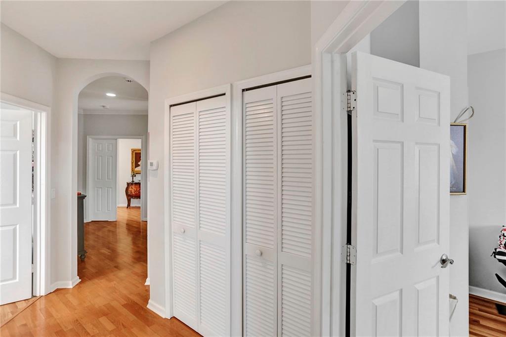 Sector 6 East 155-4 B - Residential