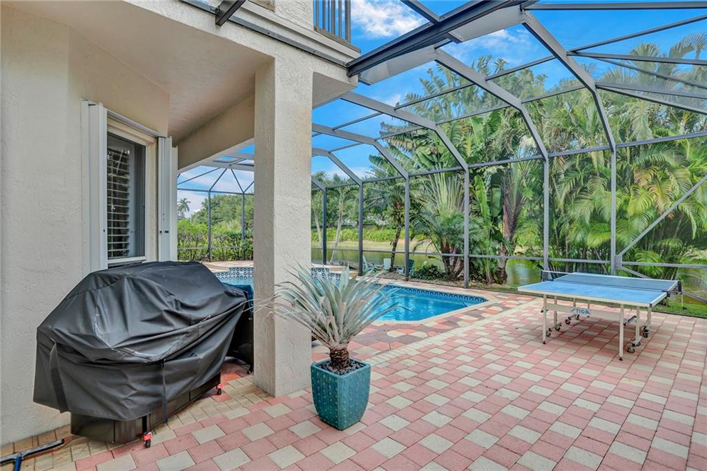 Sector 6 East 155-4 B - Residential