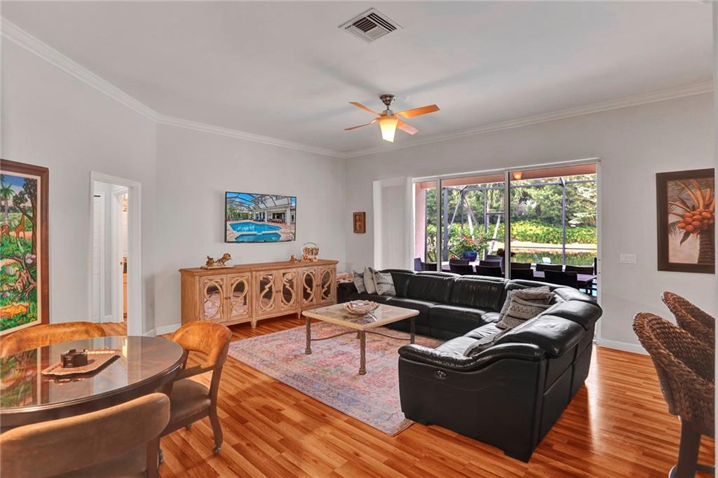 Sector 6 East 155-4 B - Residential