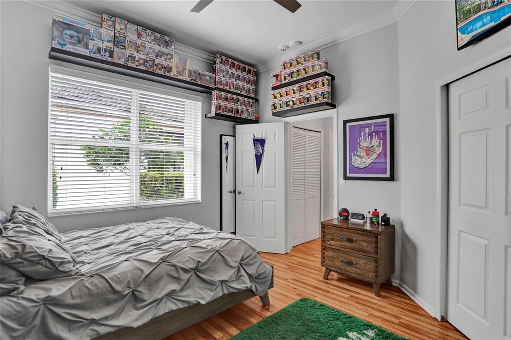 Sector 6 East 155-4 B - Residential
