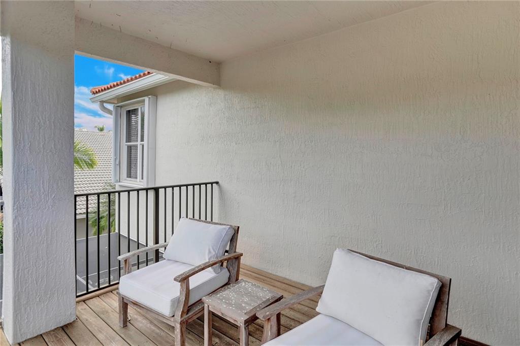 Sector 6 East 155-4 B - Residential