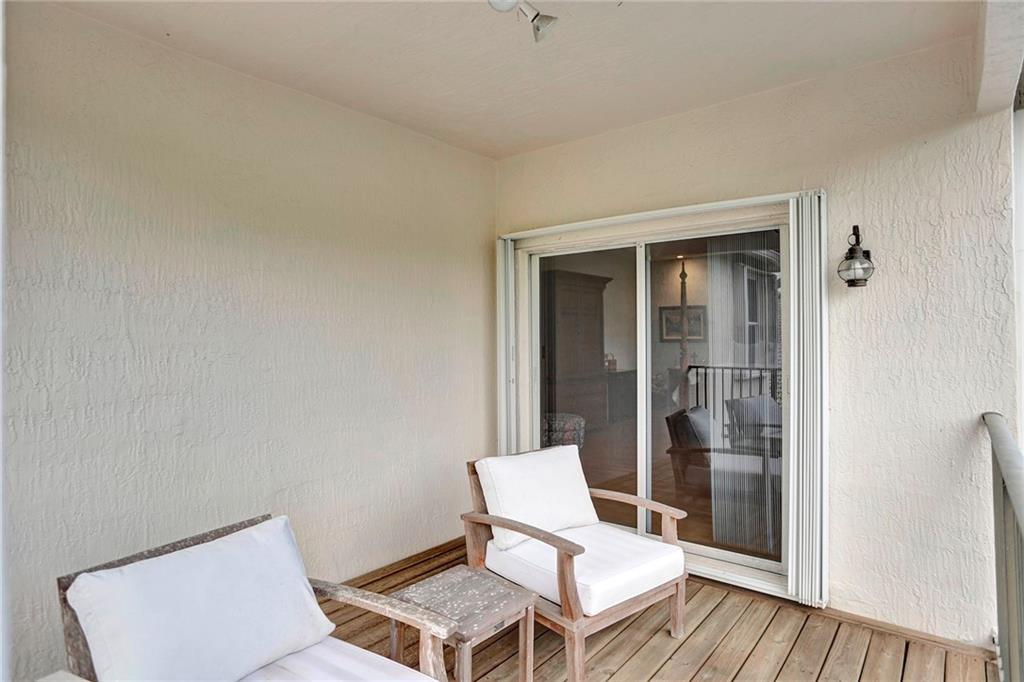 Sector 6 East 155-4 B - Residential