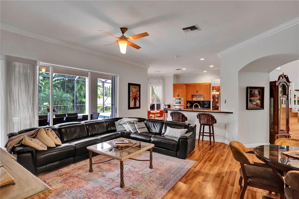 Sector 6 East 155-4 B - Residential