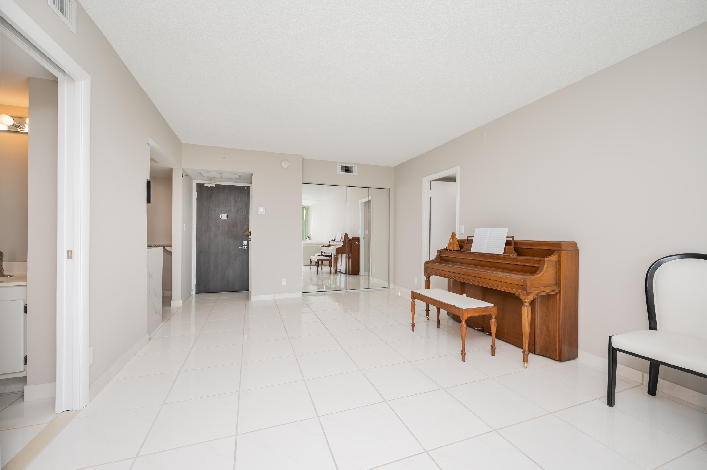 CORONADO CONDO- TOWER II - Residential