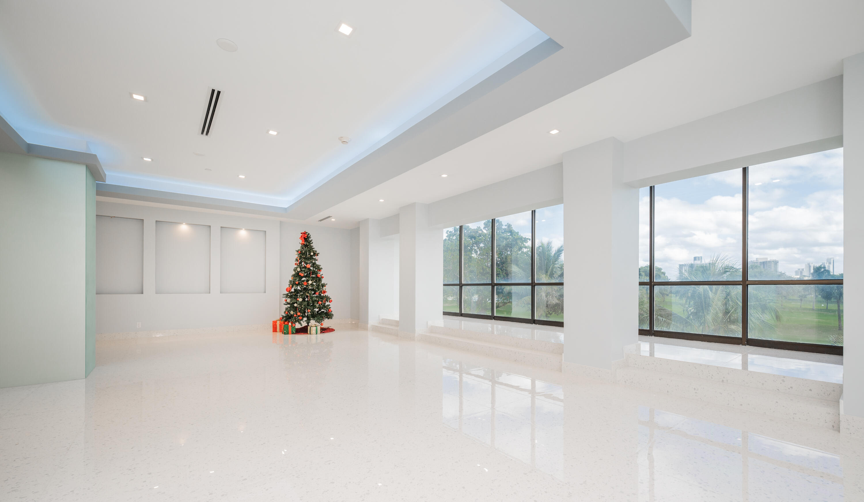 CORONADO CONDO- TOWER II - Residential