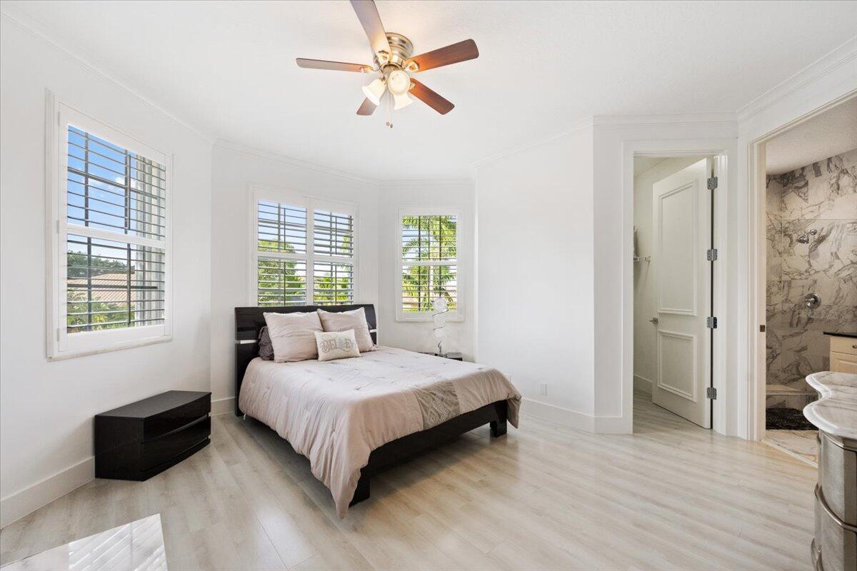 EAGLES LANDING OF P B POLO AND COUNTRY CLUB - Residential Lease