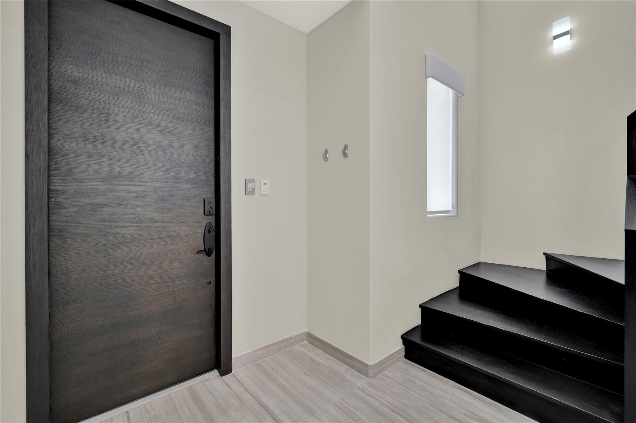 VILLAS AT RED REEF CONDO - Residential Lease
