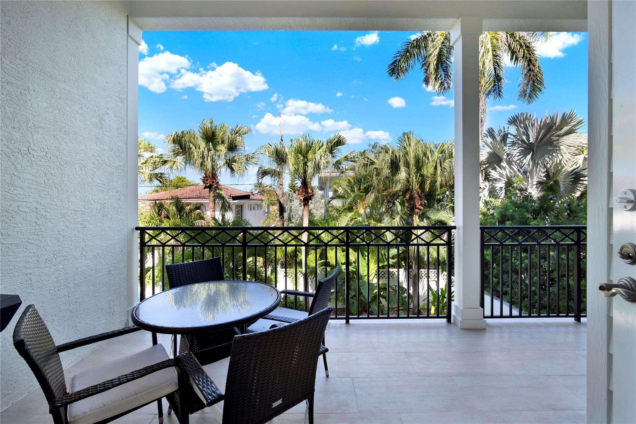 VILLAS AT RED REEF CONDO - Residential Lease