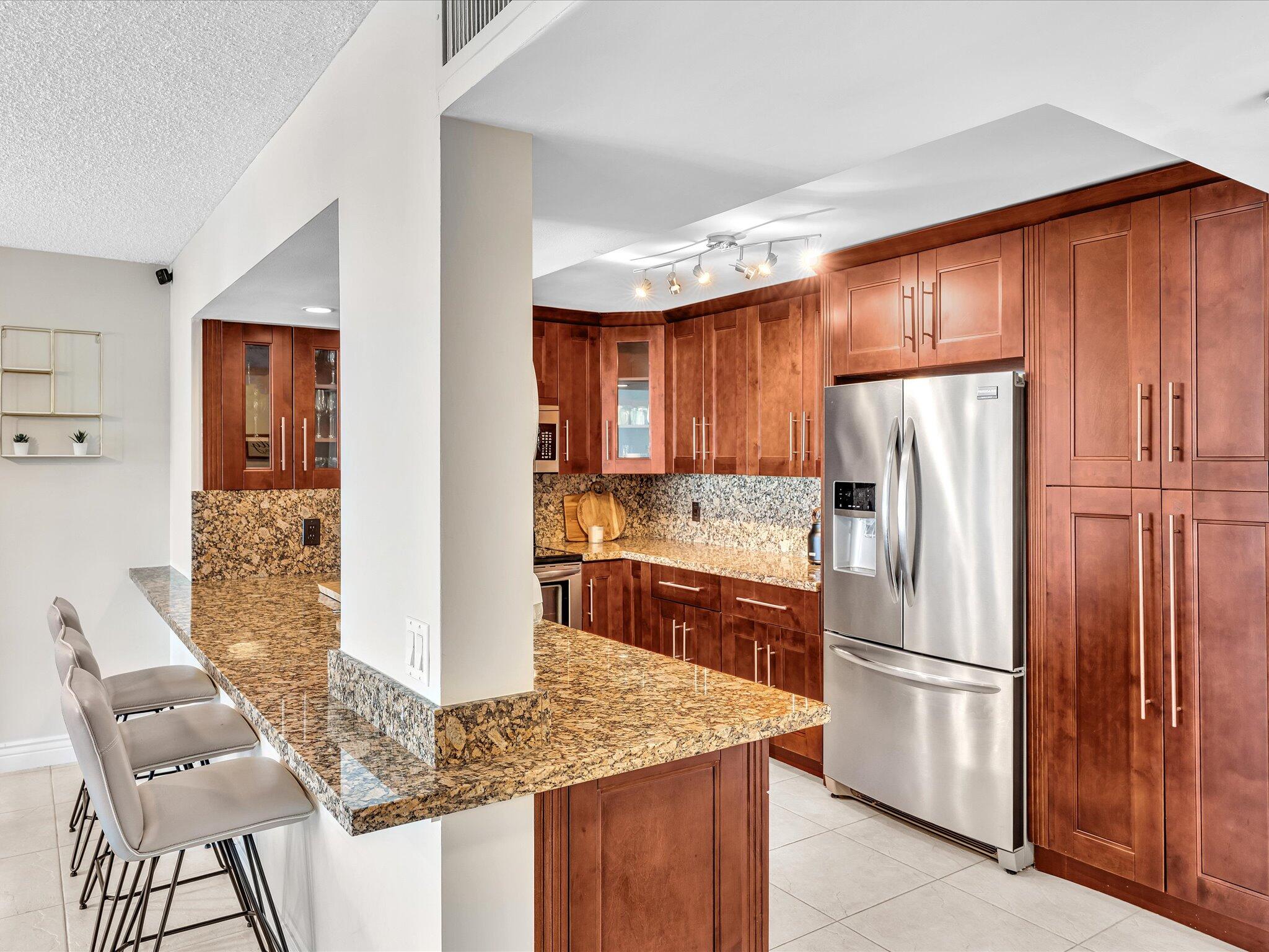 OPAL TOWERS WEST CONDO - Residential
