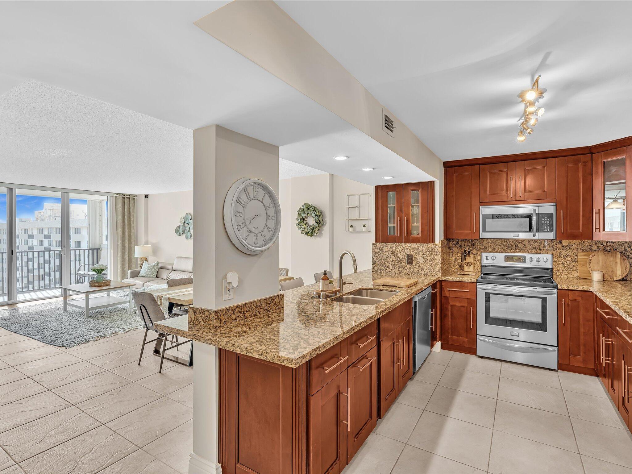 OPAL TOWERS WEST CONDO - Residential