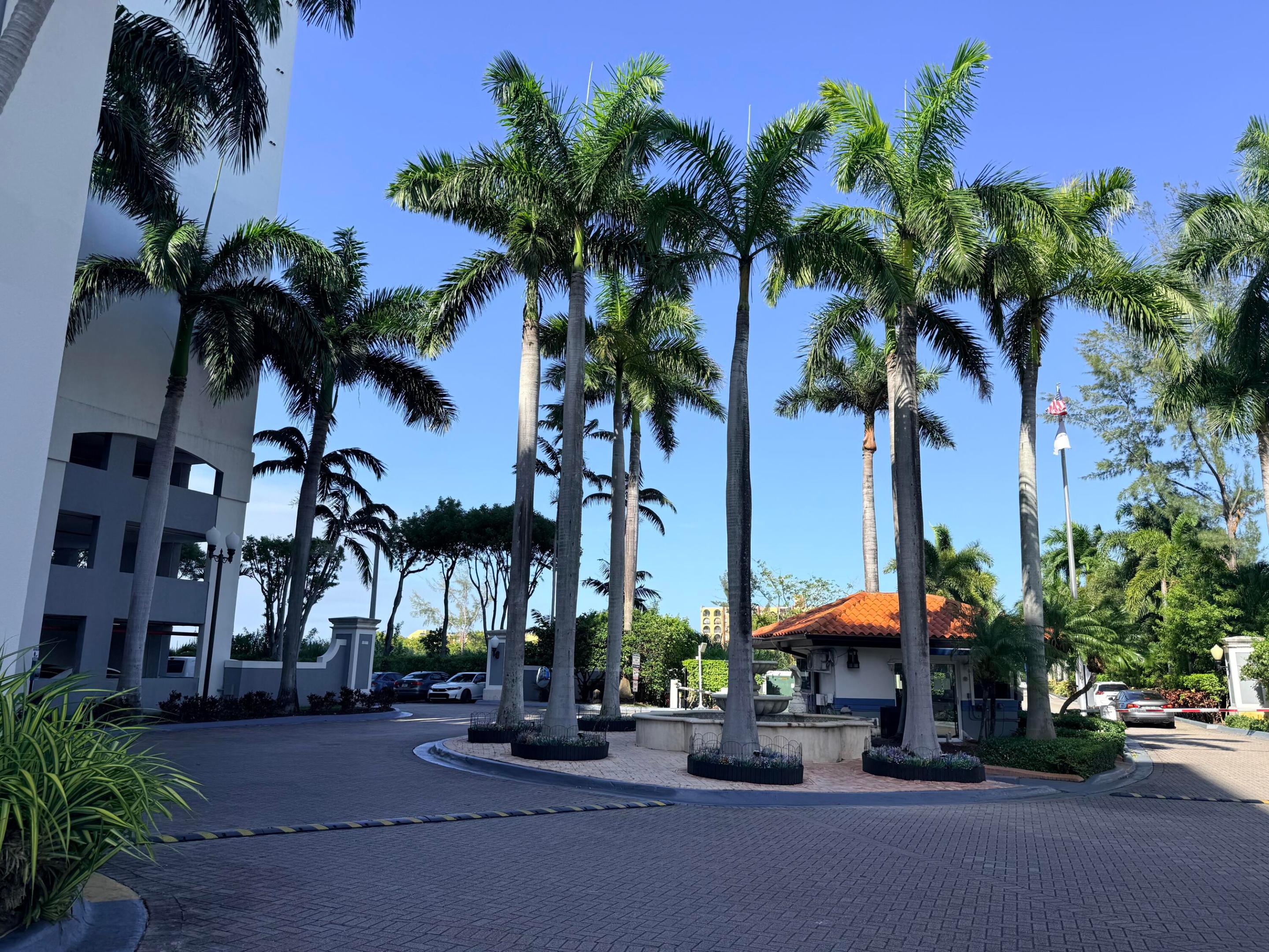BLUE LAGOON CONDO - Residential