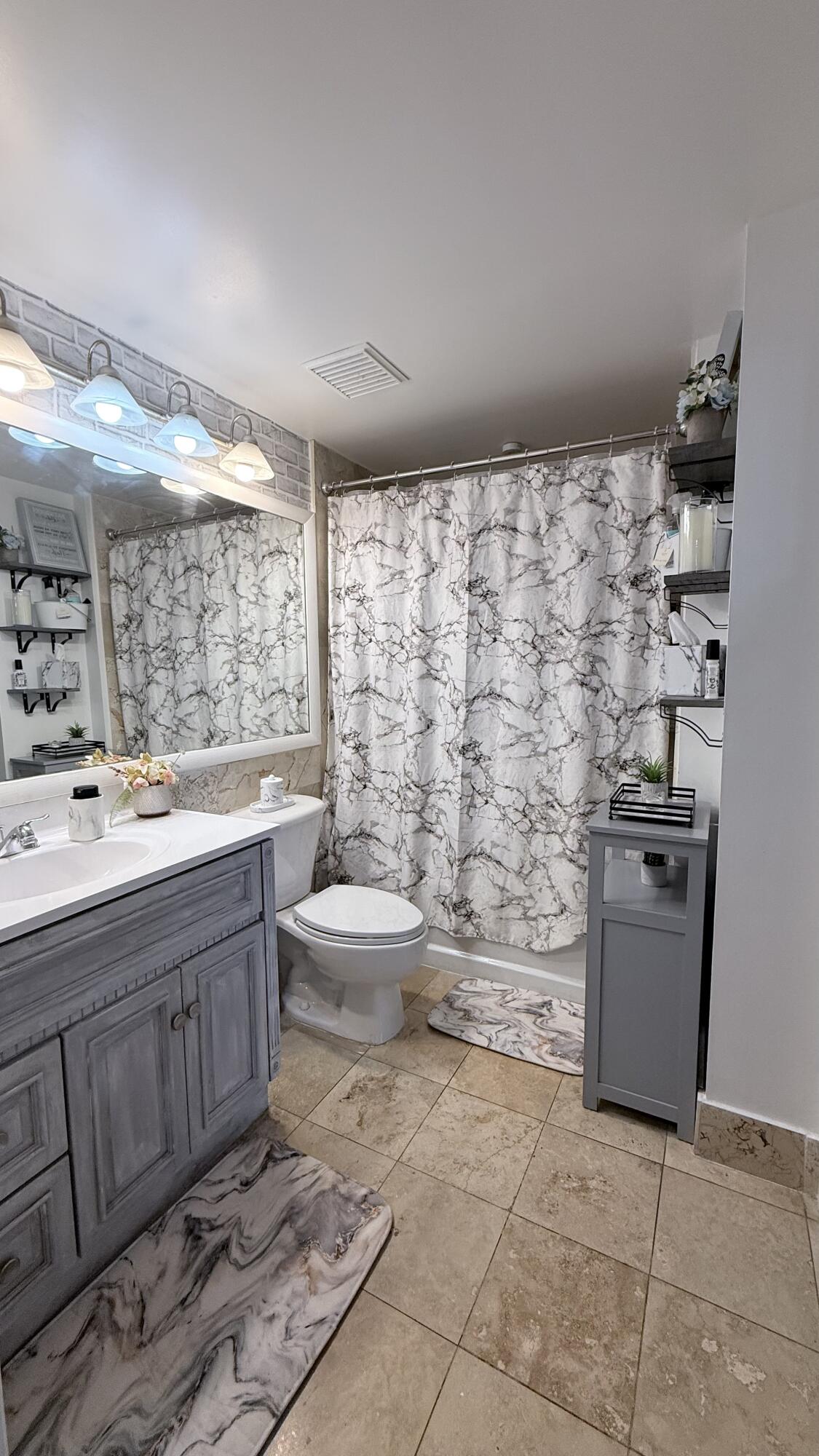 BLUE LAGOON CONDO - Residential