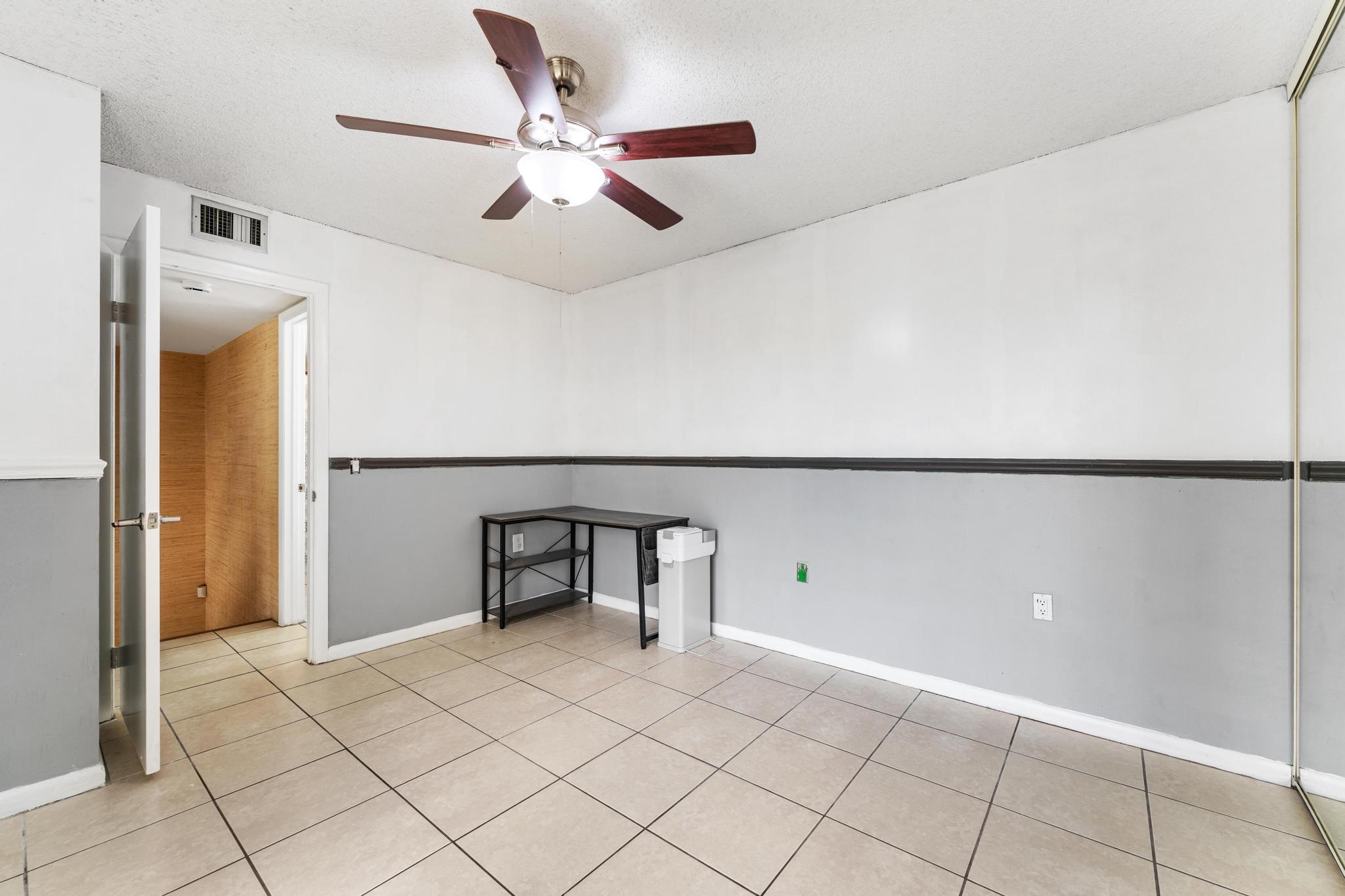 VILLAGE OF SANDALWOOD LAKES 2 - Residential Lease