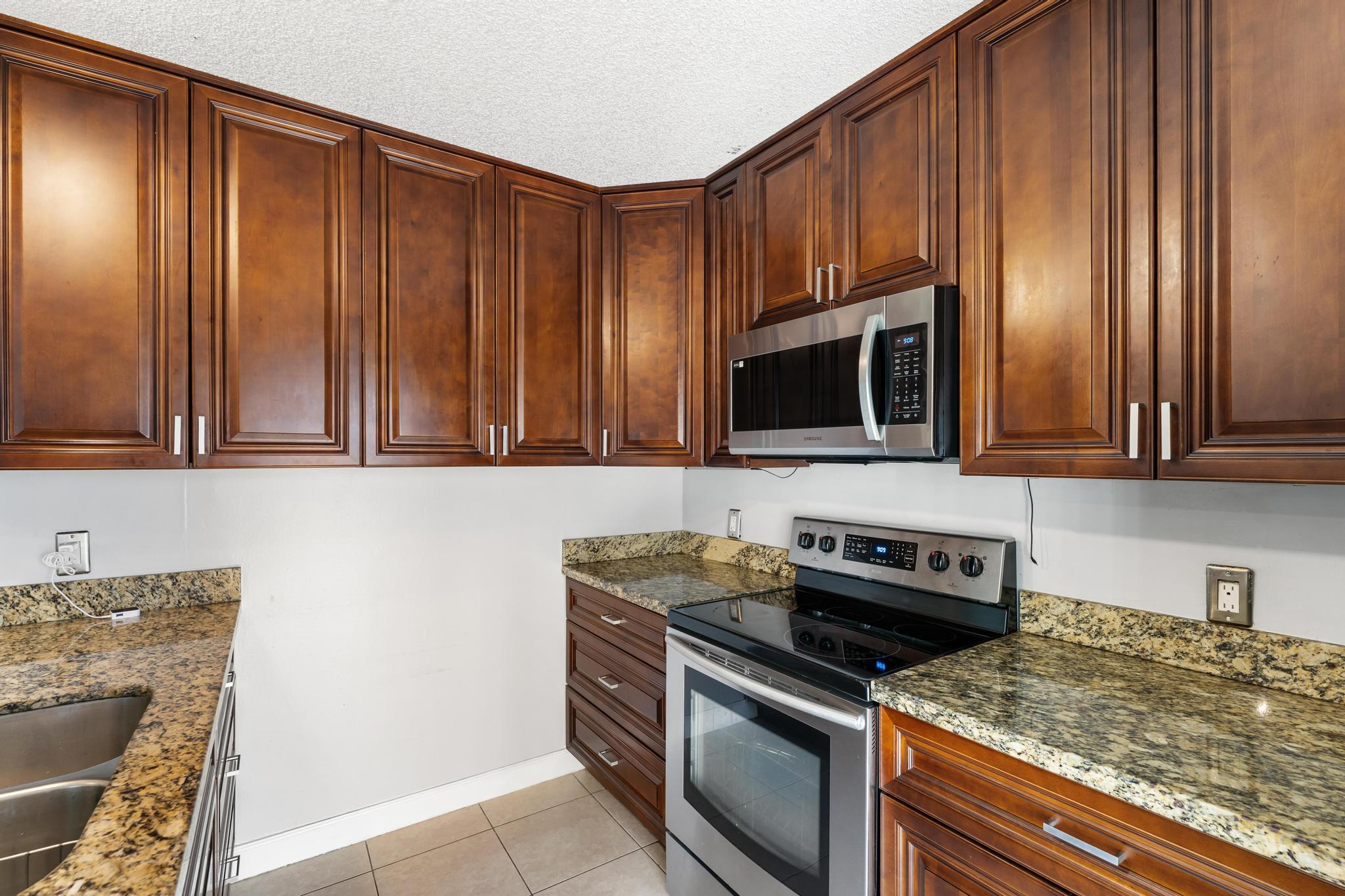 VILLAGE OF SANDALWOOD LAKES 2 - Residential Lease