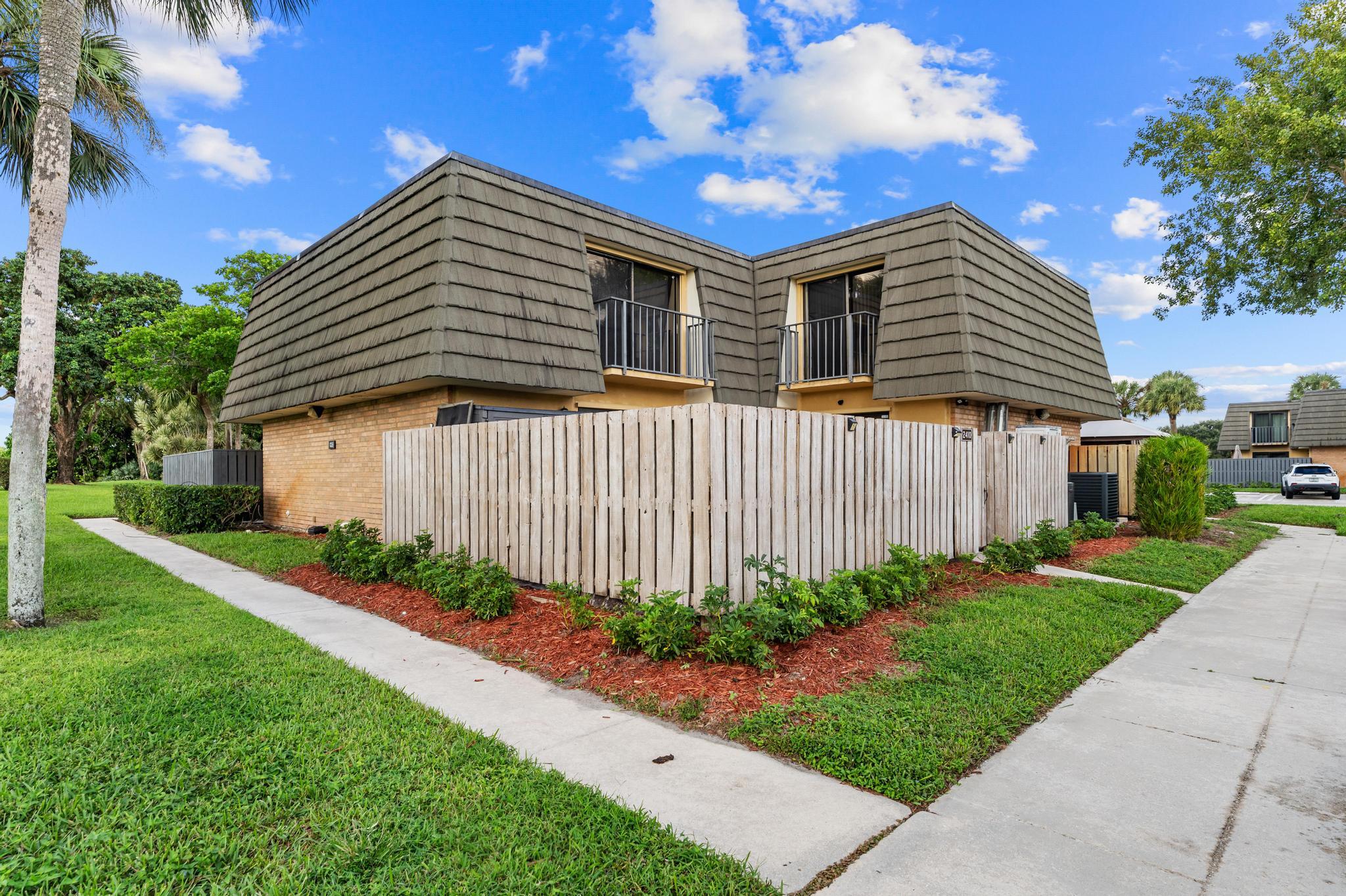 VILLAGE OF SANDALWOOD LAKES 2 - Residential Lease