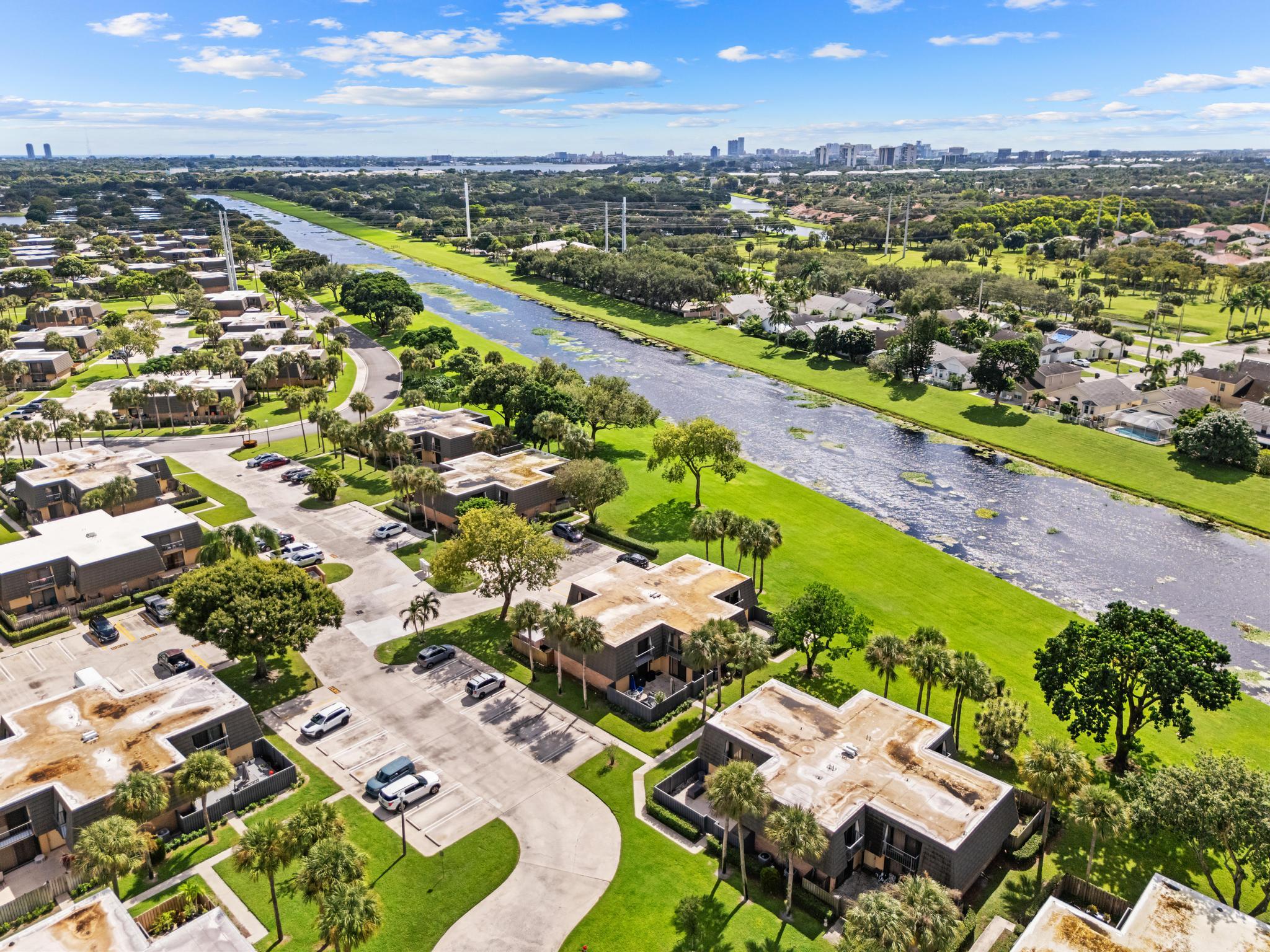 VILLAGE OF SANDALWOOD LAKES 2 - Residential Lease