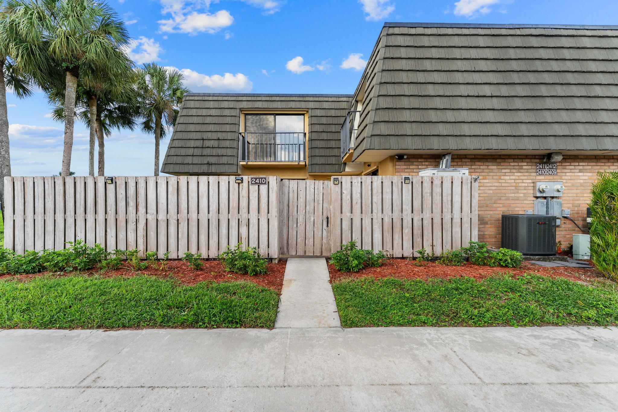 VILLAGE OF SANDALWOOD LAKES 2 - Residential Lease