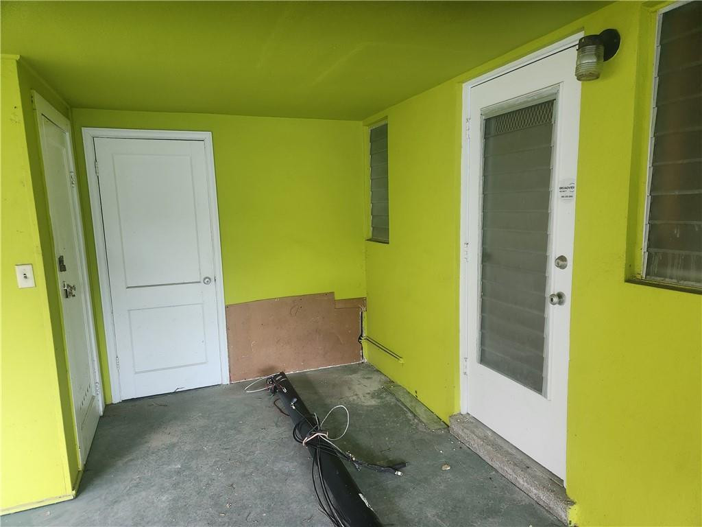 White Acres 19-33 B - Residential