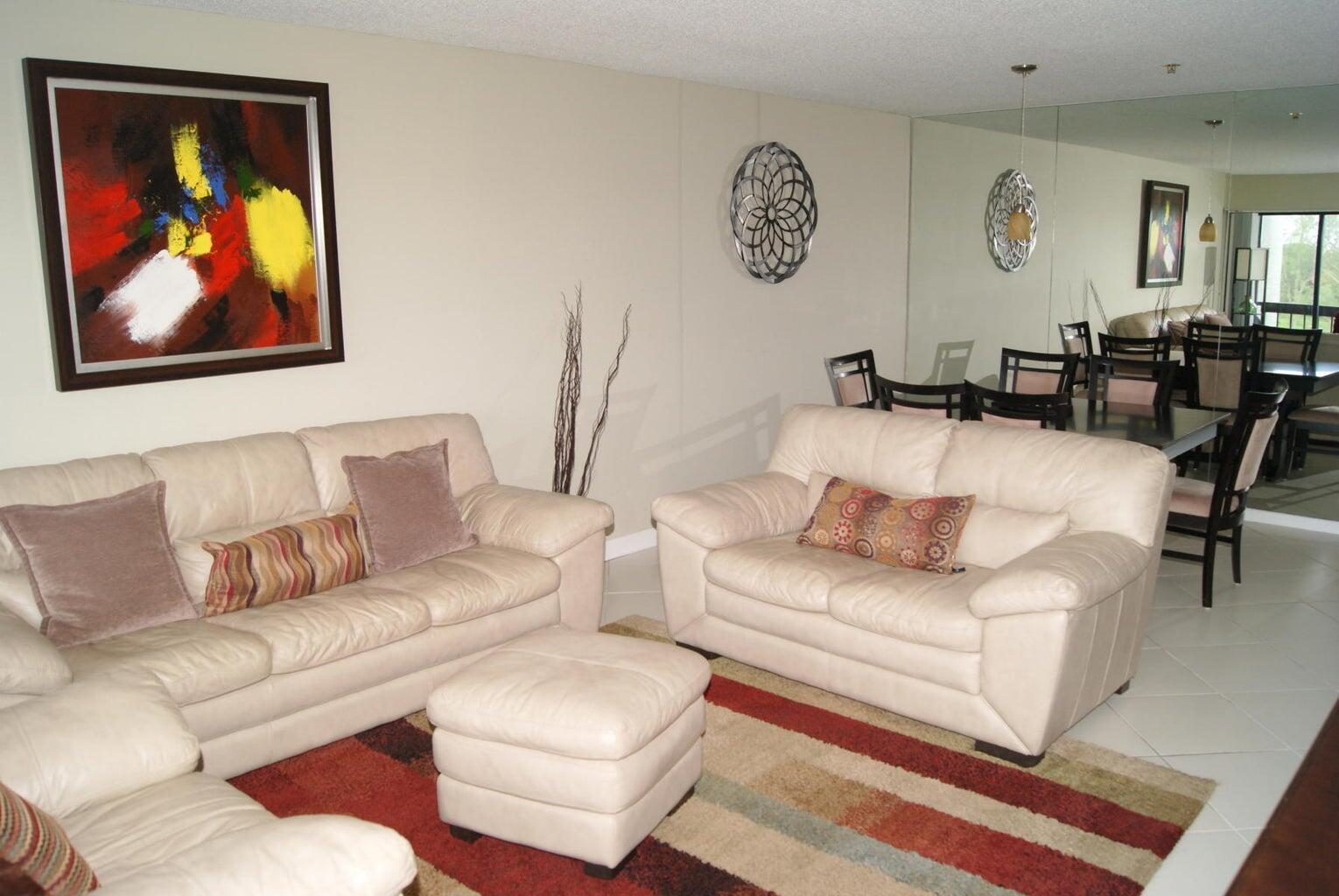 LANDS OF THE PRESIDENT CONDO 8 - Residential Lease