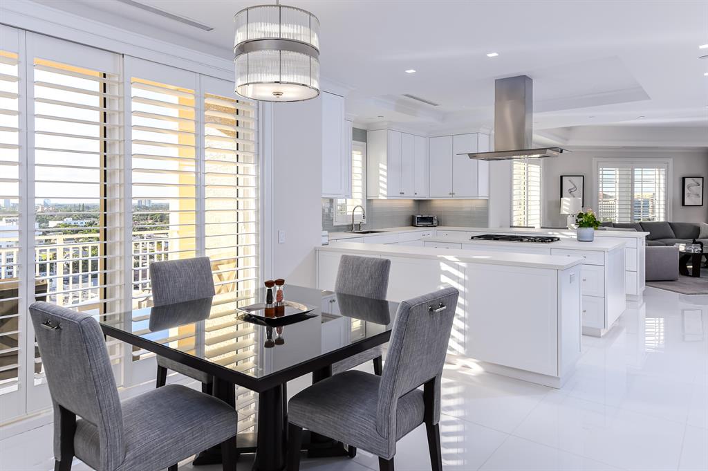 ONE WATERMARK PLACE OF THE PALM BEACHES - Residential